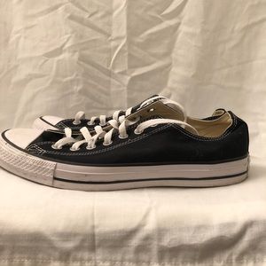 “Chuck Taylors” Low top Converse